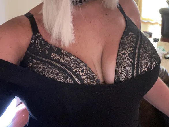 OnlyFans cuenta alllied666 header 2