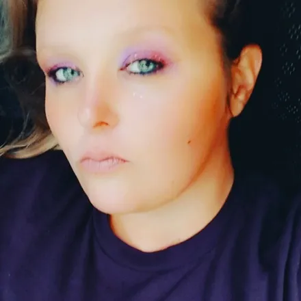 OnlyFans cuenta blueeyedsthrngrl header 2