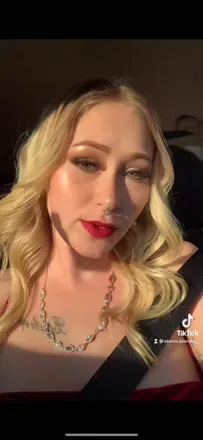 OnlyFans cuenta atomicblonde01 avatar 1