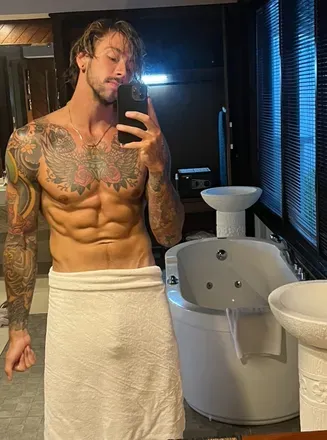 OnlyFans cuenta dude.with.tattoos avatar 1
