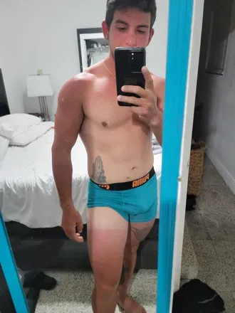 OnlyFans cuenta eman.298 avatar 1