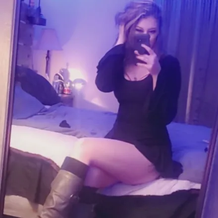 OnlyFans cuenta devilish_tootsie_666 avatar 1