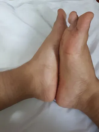 OnlyFans account  feet-b avatar 1