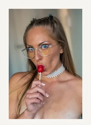 OnlyFans account  samanthaaao96 header 2