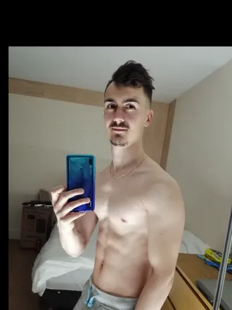 OnlyFans cuenta toxicpeter98 header 2
