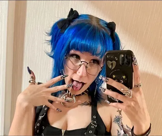 OnlyFans cuenta alicexatrocityvip avatar 1