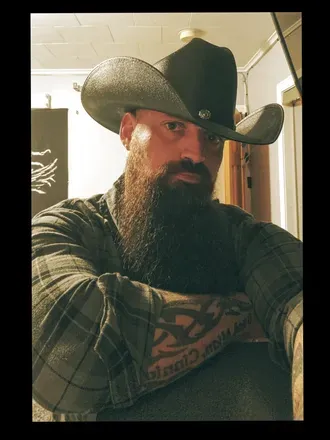 OnlyFans account  theicywindsofthenorth avatar 1