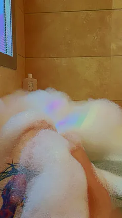 OnlyFans cuenta hiddenkitten99 header 2