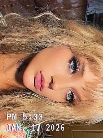 OnlyFans account  bbywlfxx header 2