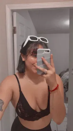 OnlyFans cuenta karolavix avatar 1