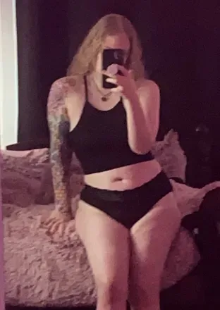 OnlyFans cuenta zahra222 avatar 1