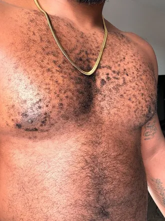 OnlyFans cuenta hairyassdude header 2