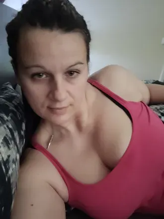 OnlyFans cuenta naughtymaid23 avatar 1