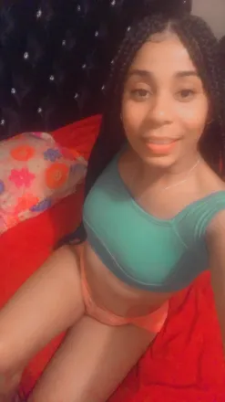 OnlyFans cuenta chanelreyna header 2