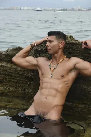 OnlyFans cuenta bastti1197 header 2