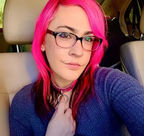 OnlyFans account  bellawolf21 avatar 1
