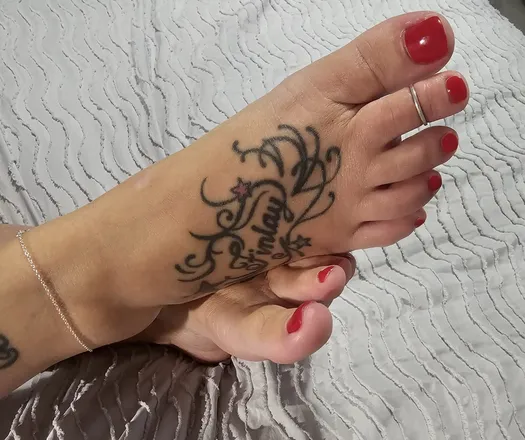 OnlyFans cuenta u359537804 header 2
