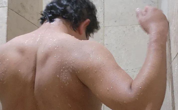 OnlyFans cuenta lalo_aries header 2