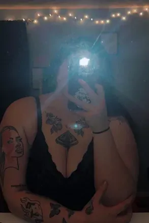 OnlyFans account  ogwaves avatar 1