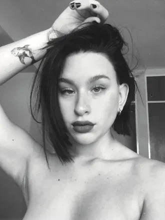 OnlyFans cuenta misticblue avatar 1