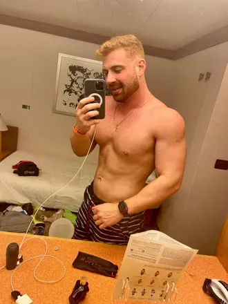 OnlyFans cuenta jr_vrz avatar 1
