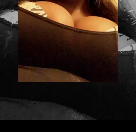 OnlyFans account  queensparkle avatar 1