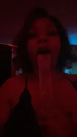 OnlyFans cuenta theemeraldjadeshow avatar 1