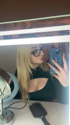 OnlyFans cuenta chlo.n avatar 1
