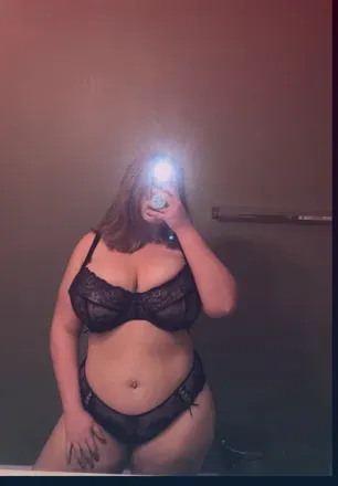 OnlyFans cuenta suttonspics avatar 1