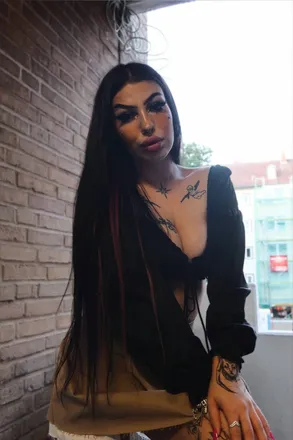 OnlyFans cuenta kryselle previous_avatars_1 3