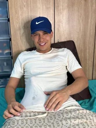 OnlyFans cuenta santiagopulgarin avatar 1
