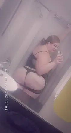 OnlyFans cuenta mrs_jred header 2