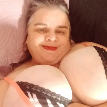 OnlyFans cuenta curvyfifi avatar 1