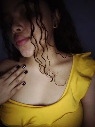 OnlyFans cuenta lauravanessa28 header 2