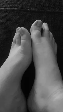 OnlyFans cuenta lovelyfeets.miranda avatar 1