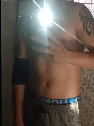 OnlyFans cuenta maxicristo avatar 1