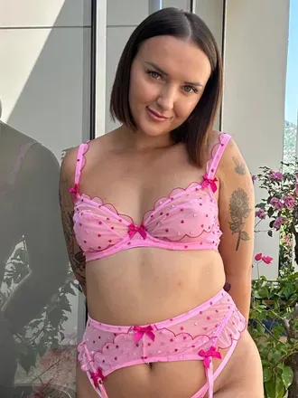 OnlyFans account  free.eviejones avatar 1