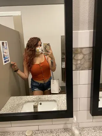 OnlyFans cuenta itmustbelauraa avatar 1
