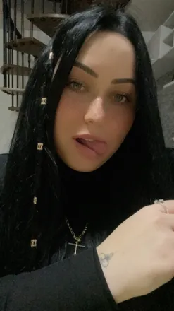 OnlyFans cuenta adrianarusso24 avatar 1