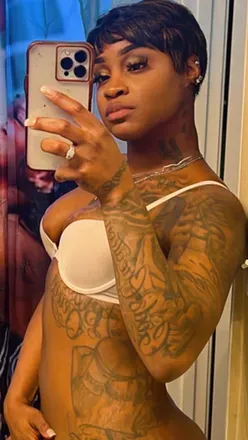 OnlyFans cuenta your1queeen avatar 1