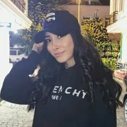 OnlyFans cuenta elenitalamashot avatar 1
