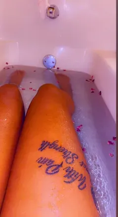 OnlyFans cuenta missflowerpussy header 2
