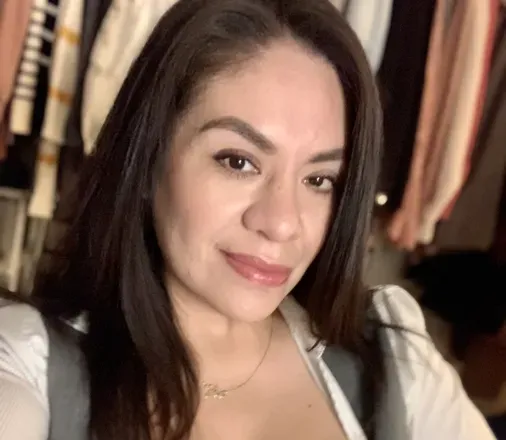 OnlyFans cuenta zeenaynay avatar 1