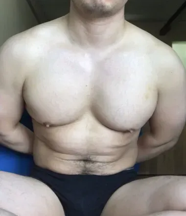 OnlyFans cuenta takuro0022 header 2