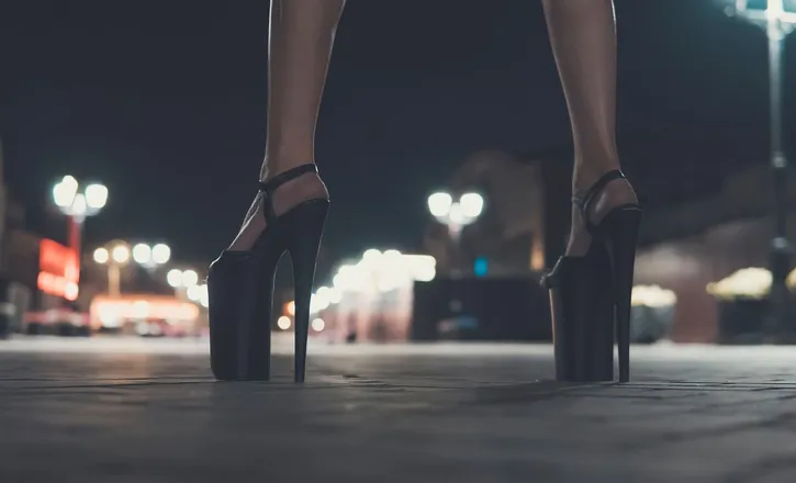 OnlyFans cuenta dominatrixana header 2