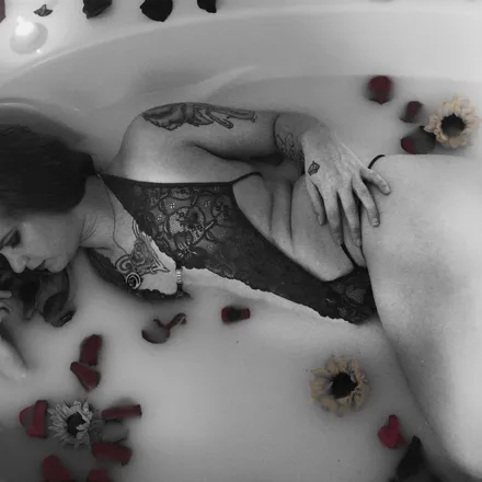 OnlyFans cuenta redxqueen header 2