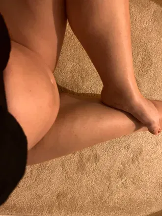 OnlyFans account  pregnantlittlepiggies header 2