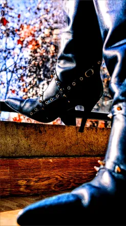 OnlyFans cuenta missjuliastorm header 2