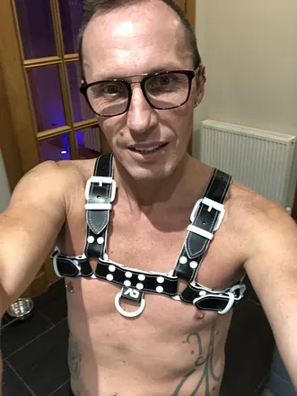 OnlyFans cuenta gayboi2303 header 2