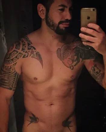 OnlyFans account  alemoreno69 avatar 1